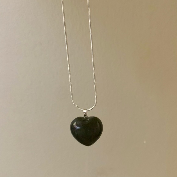 Shungite Heart Necklace - Picture 6 of 8